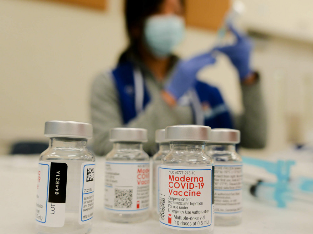 Moderna COVID-19 Vaccine ICHS