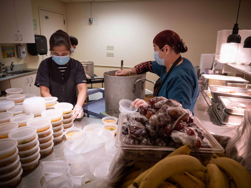 Legacy House Staff Cook Meals for Deliveries