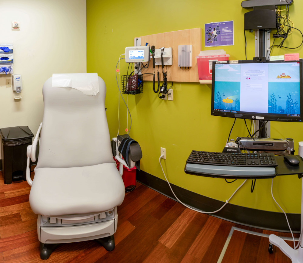 ICHS Holly Park Compressed Photo.JPG