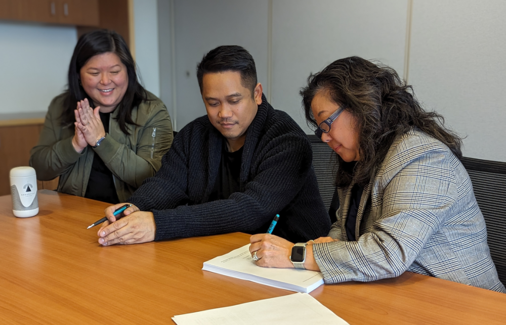 aipace signing cropped