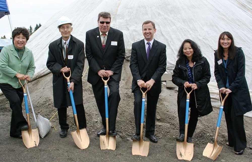 2013-9-22 Shoreline groundbreaking 145 - edit web